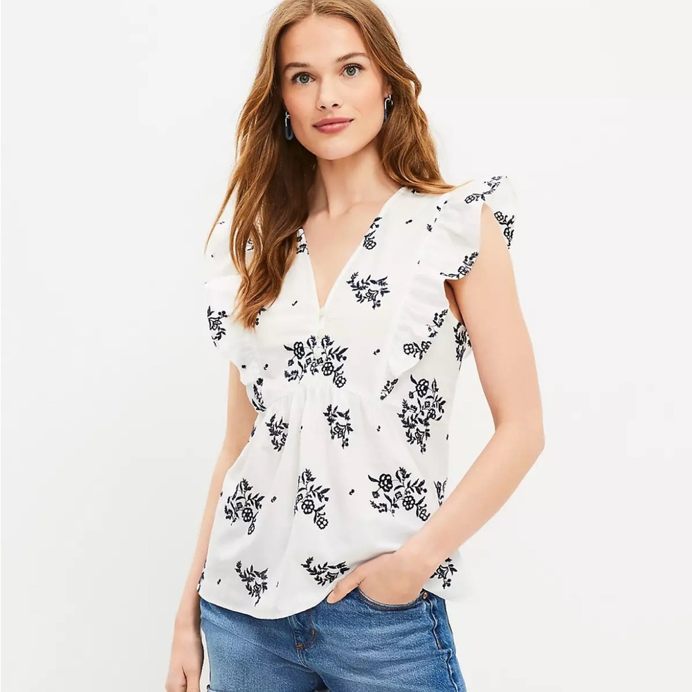 NWT Loft Ann Taylor white ruffle embroidered women’s blouse top size l large new
